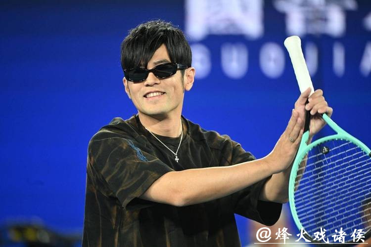 周杰伦今日澳网首秀,无缘晋级下一轮 周杰伦今日澳网首秀,无缘晋级下一轮